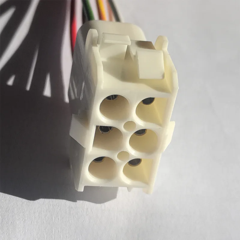 تسخير أسلاك الذكاء الصناعي مع رأس 6 دبوس